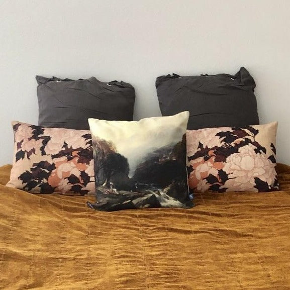 Linen throw pillow - charcoal - Image 3